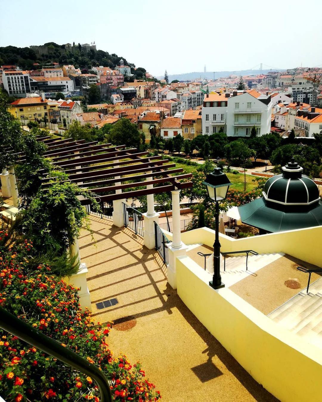 Costa Do Castelo Terrace, Em Rua Dos Lagares 8 Lejlighed Lisboa Eksteriør billede